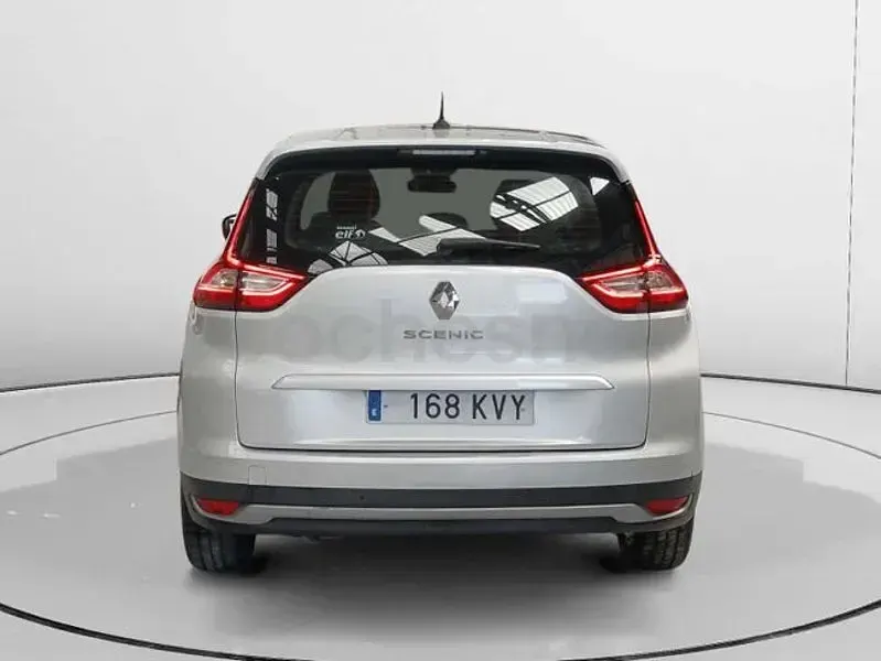 Usado Renault Grand Scénic IV LIMITED 140 CV (102 kW) 2019 Gris / plata Monovolumen