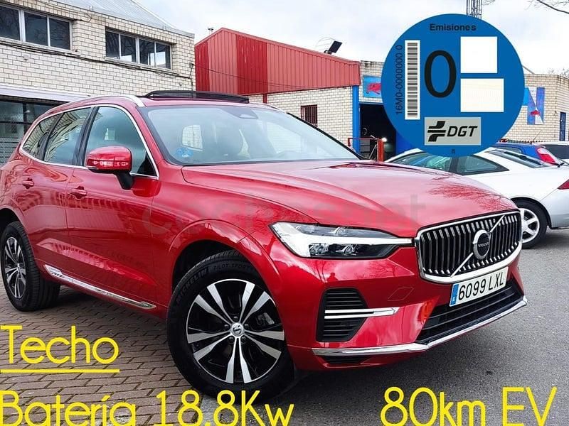 Usado Volvo XC60 Plus 350 CV (257 kW) 2022 Rojo SUV