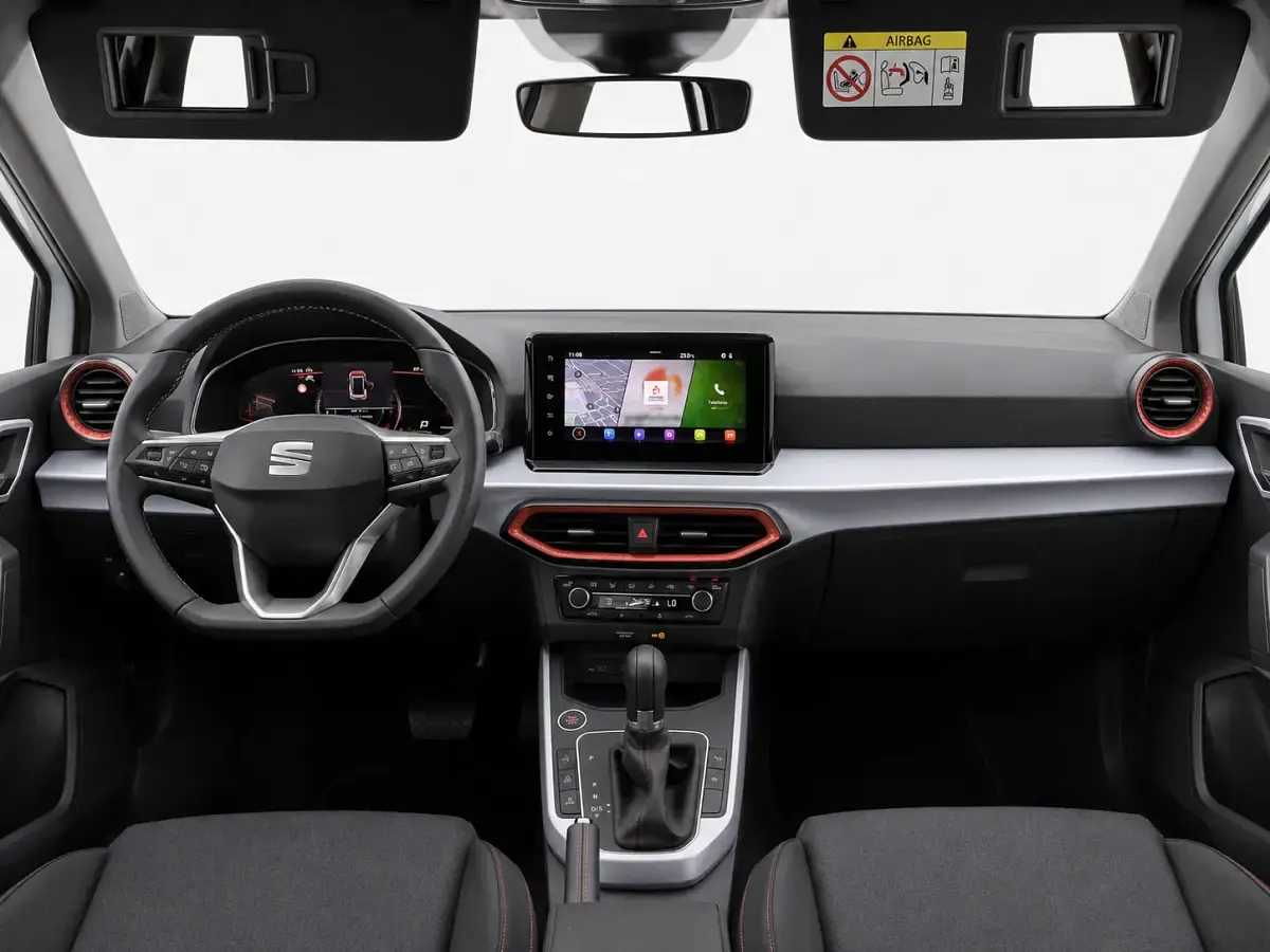 Usado Seat Arona FR 116 CV (85 kW) 2025 Blanco SUV