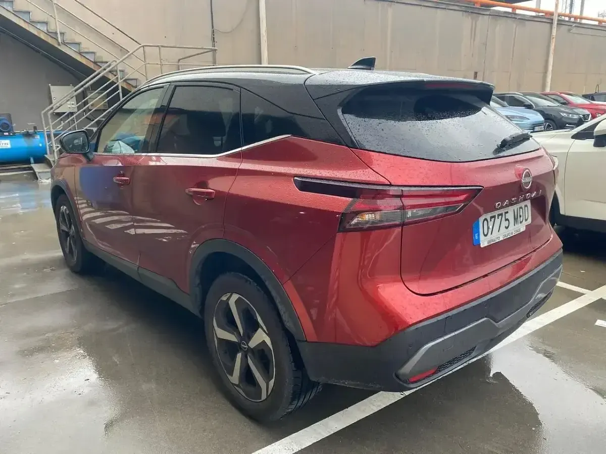 Usado Nissan Qashqai N-Connecta 141 CV (103 kW) 2022 Negro SUV