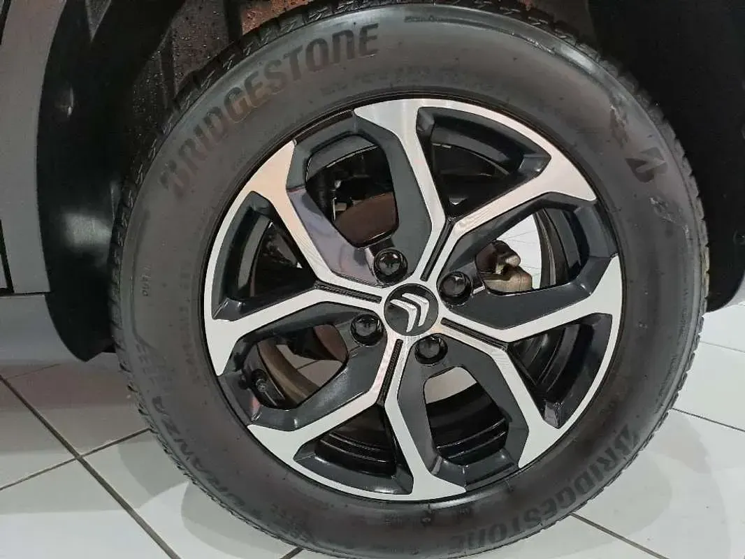 Usado Citroën C3 Aircross PureTech 110 CV (80 kW) 2024 Gris SUV