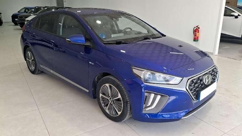 Usado Hyundai Ioniq 141 CV (103 kW) 2021 Azul Utilitario