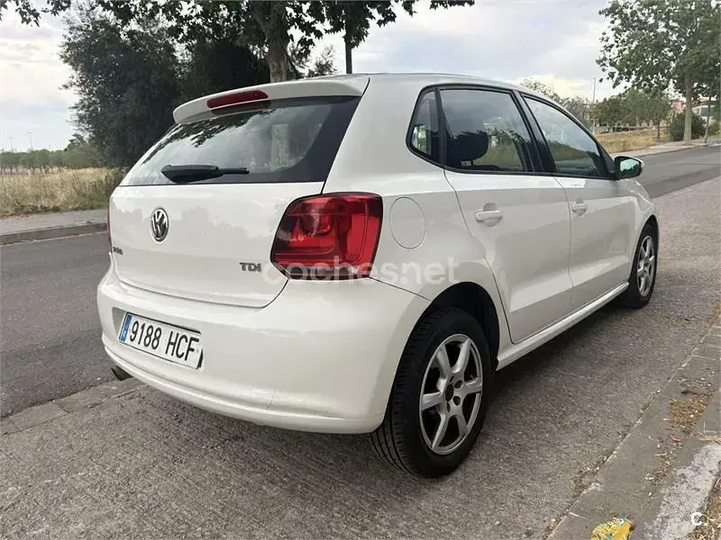 Usado VW Polo Advance 90 CV (66 kW) 2011 Blanco Utilitario