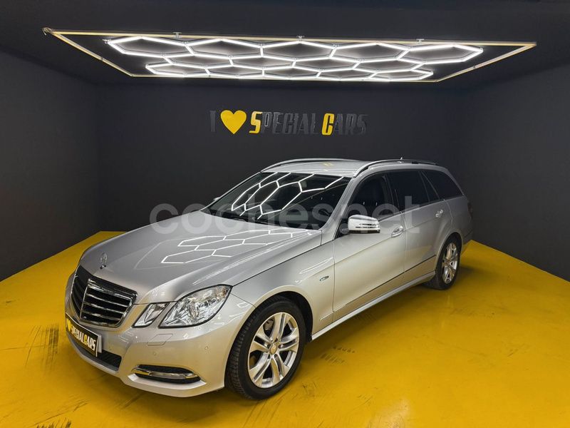 Gris / plata Usado 2012 Mercedes E250 Avantgarde Familiar | 17.990 € (Un poco caro) - Imagen 1/4