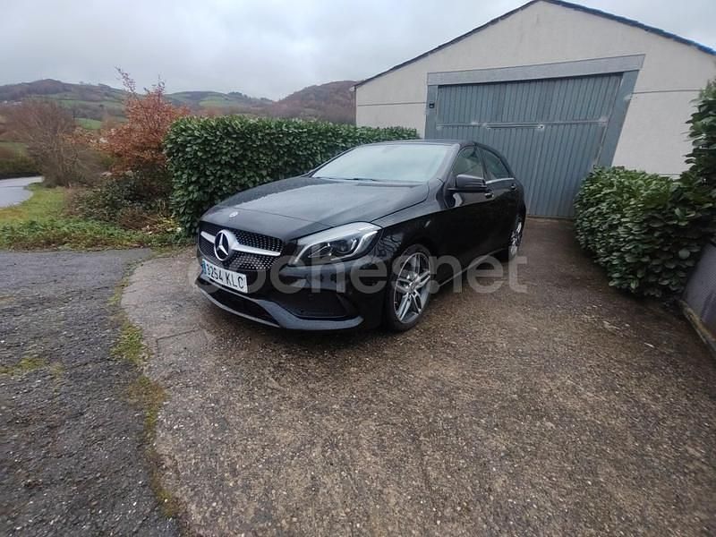 Negro Usado 2018 Mercedes A200 Berlina | 20.000 € (Un poco caro) - Imagen 1/4