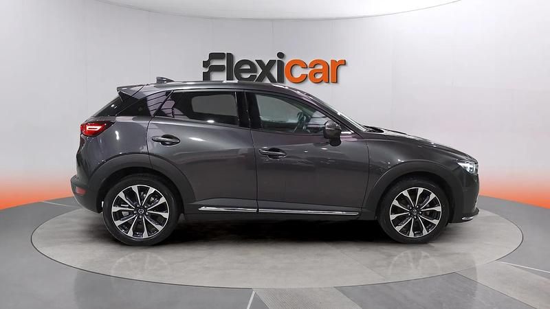 Usado Mazda CX-3 121 CV (88 kW) 2022 Gris SUV