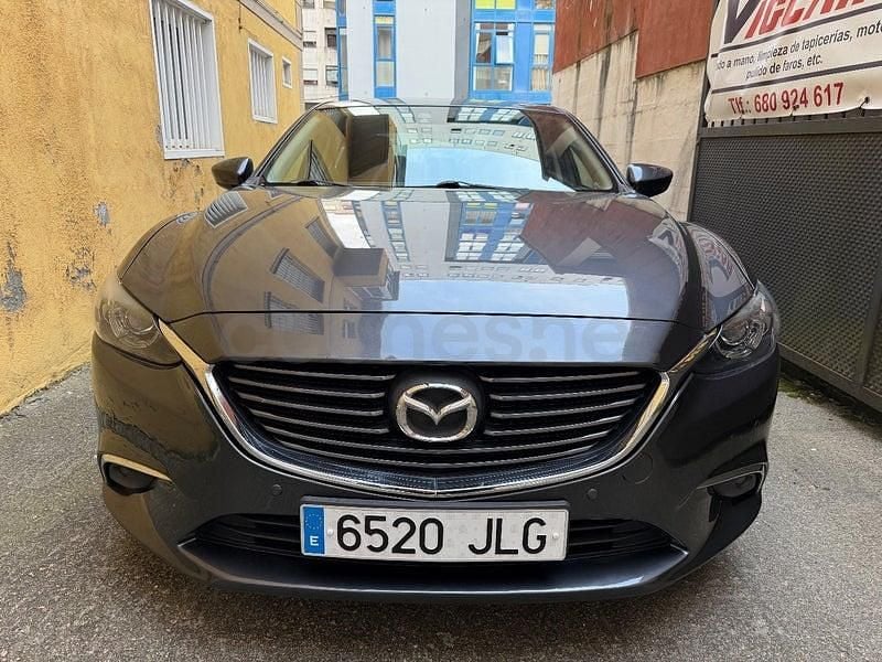 Usado Mazda 6 Luxury 150 CV (110 kW) 2016 Gris / plata Berlina