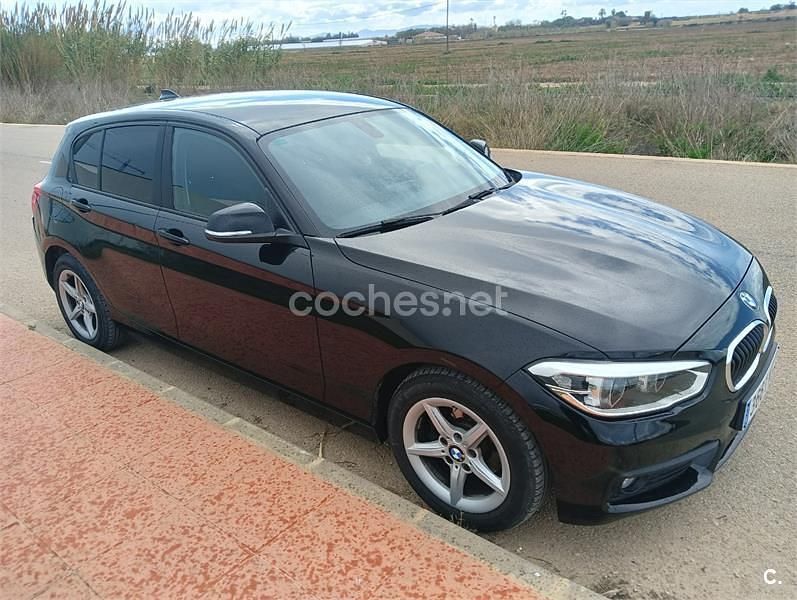 Usado BMW 116 116 CV (85 kW) 2019 Negro Utilitario