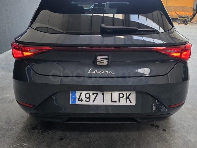 Usado Seat Leon FR 150 CV (110 kW) 2019 Azul Berlina