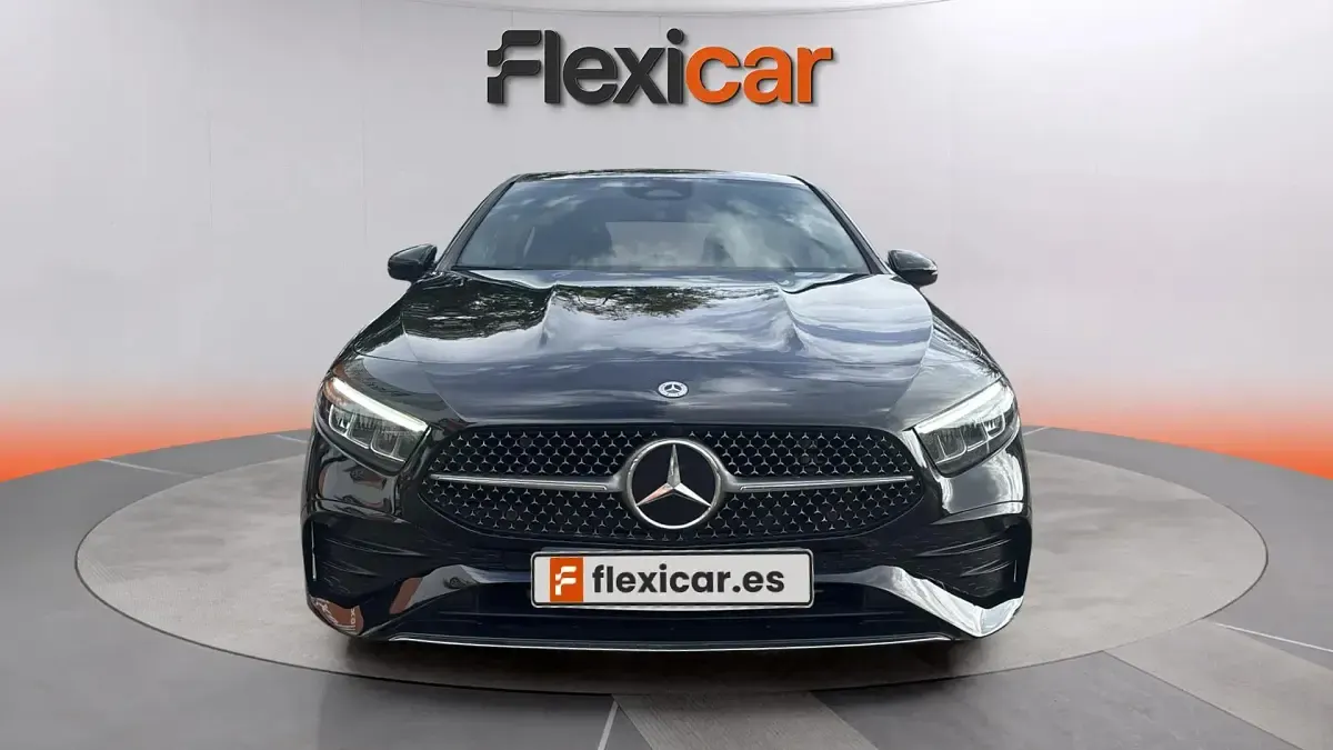 Usado Mercedes A200 150 CV (110 kW) 2023 Negro Berlina