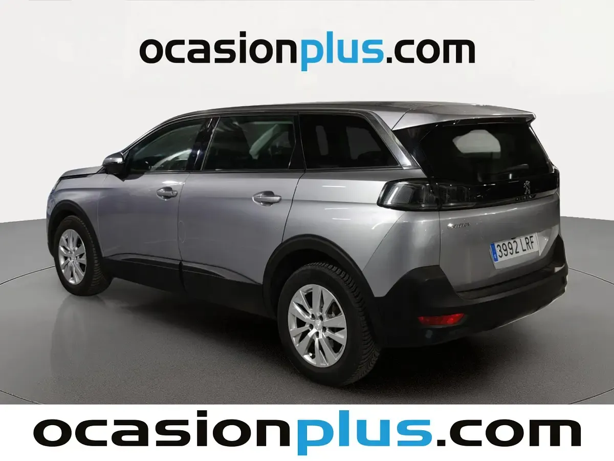 Usado Peugeot 5008 Active 130 CV (95 kW) 2021 Gris SUV