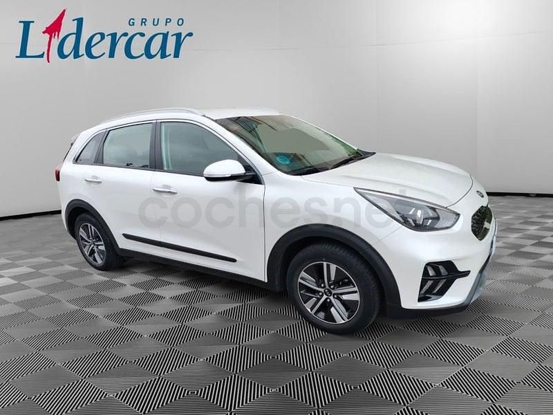 Usado Kia Niro 141 CV (103 kW) 2021 Blanco SUV