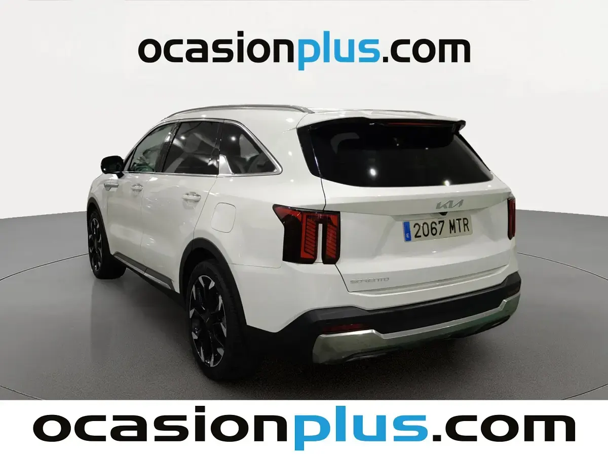 Usado Kia Sorento Premium 203 CV (149 kW) 2024 Blanco SUV