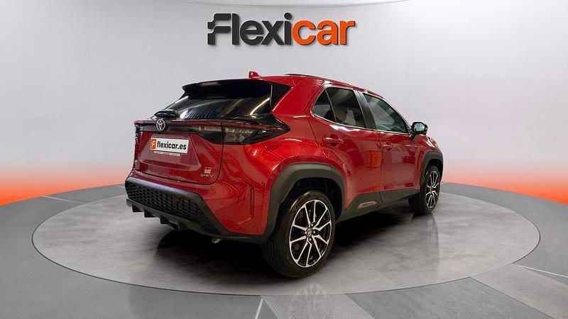 Usado Toyota Yaris Hybrid Sport 130 CV (95 kW) 2025 Rojo