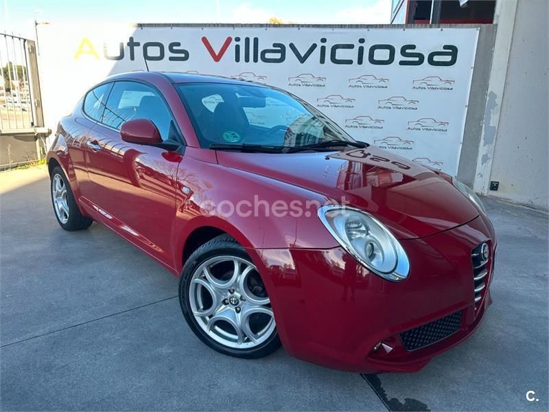 Rojo Usado 2012 Alfa Romeo MiTo Distinctive Utilitario | 6300 € (Precio justo) - Imagen 1/4