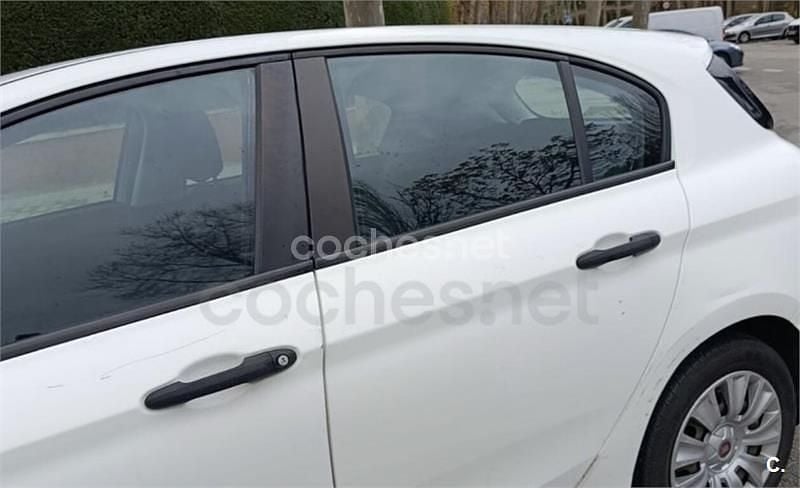 Usado Fiat Tipo Business 95 CV (69 kW) 2019 Blanco Familiar