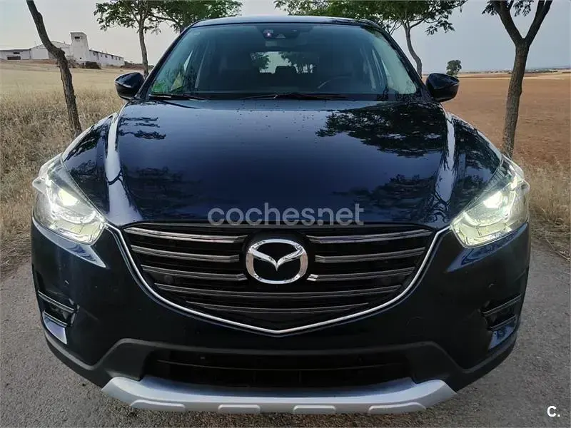 Usado Mazda CX-5 Luxury 150 CV (110 kW) 2016 Azul SUV