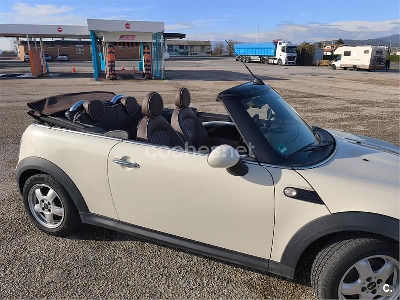 Usado Mini Cooper Cabriolet 116 CV (85 kW) 2010 Blanco Descapotable