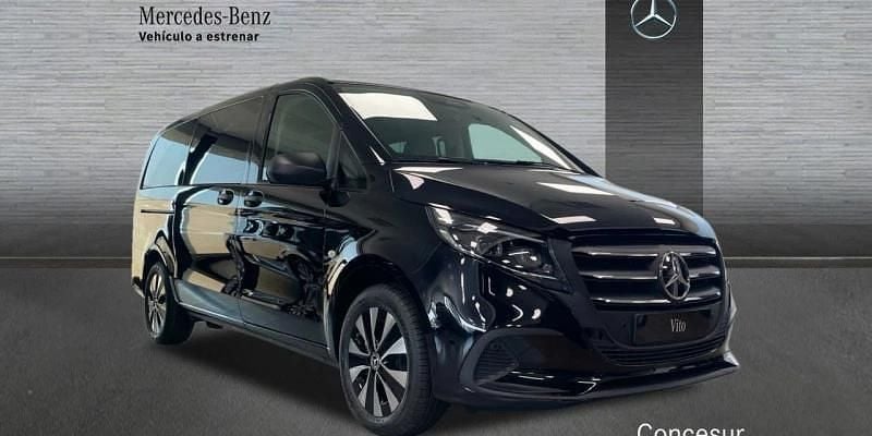 Nuevo Mercedes Vito 136 CV (100 kW) 2025 Negro Van