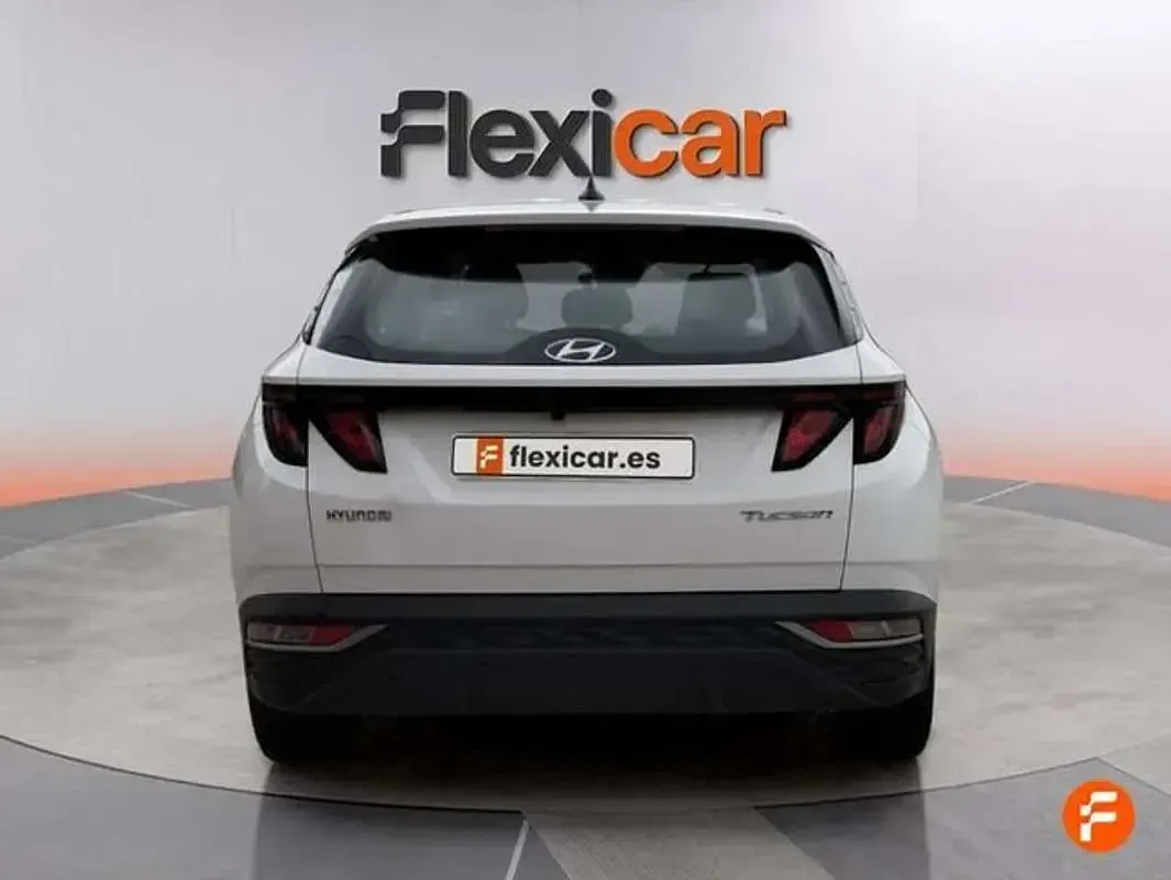 Begagnad Hyundai Tucson 150 HK (110 kW) 2023 Vit SUV
