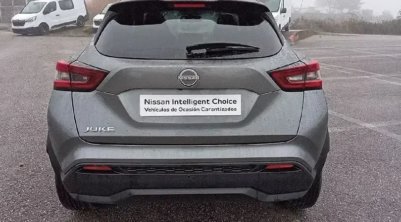 Usado Nissan Juke N-Connecta 114 CV (83 kW) 2024 Skyline grey SUV
