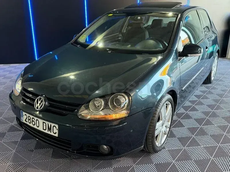 Usado VW Golf IV Highline 140 CV (102 kW) 2005 Azul Berlina
