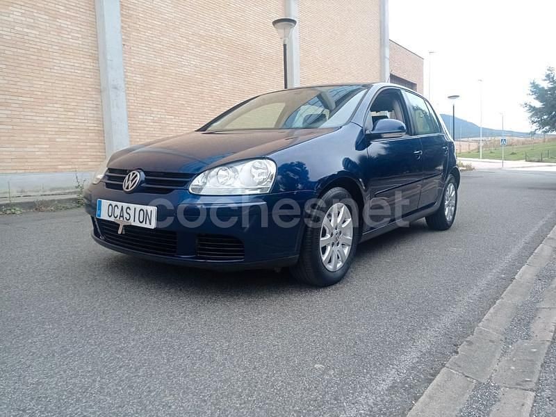 Azul Usado 2006 VW Golf V Highline Berlina | 4500 € (Buen precio) - Imagen 1/4