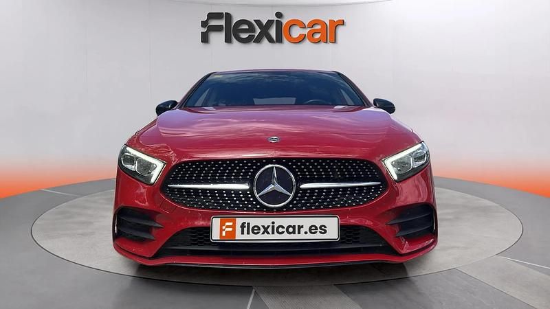 Usado Mercedes A200 163 CV (119 kW) 2018 Rojo Berlina