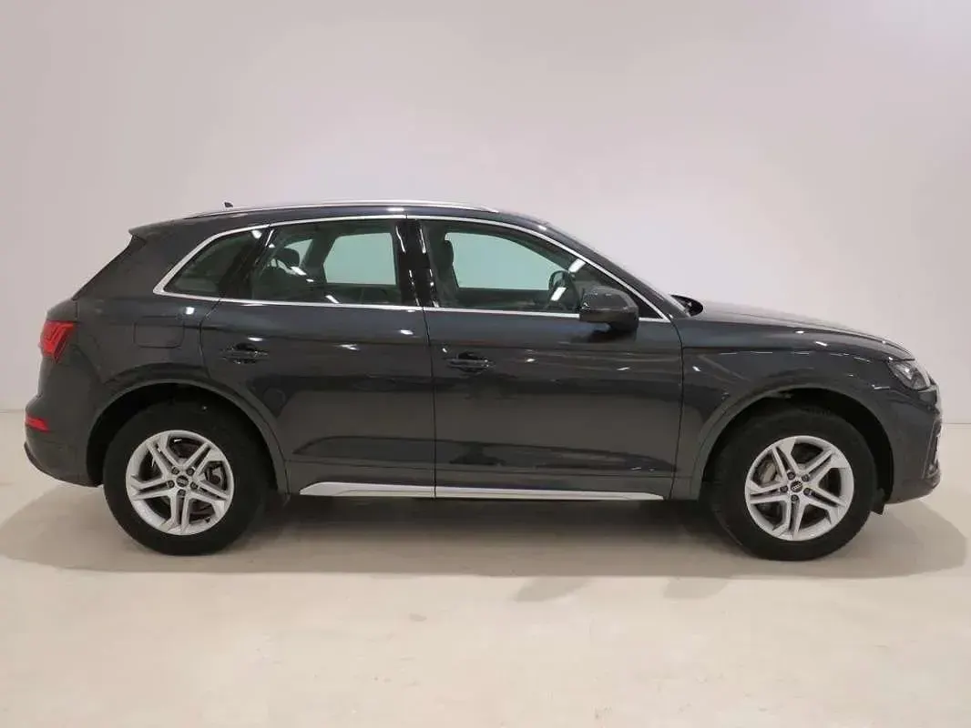Usado Audi Q5 Advanced 299 CV (219 kW) 2022 Gris SUV