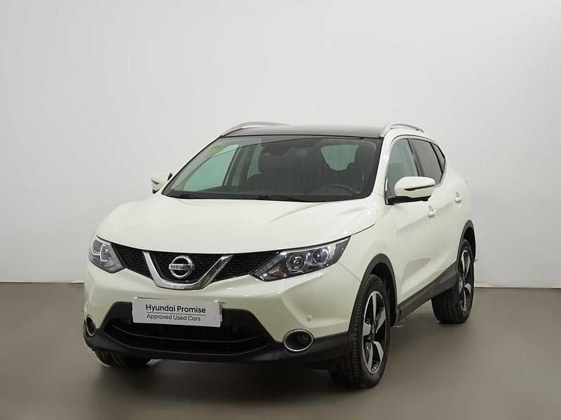 Blanco Usado 2015 Nissan Qashqai Tekna SUV | 13.490 € (Precio justo) - Imagen 1/4
