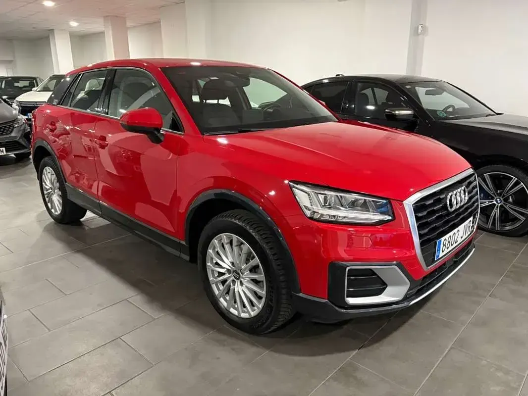 Usado Audi Q2 Sport 116 CV (85 kW) 2016 Negro SUV