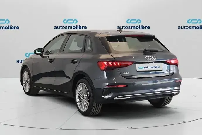 Usado Audi A3 Advanced Plus 116 CV (85 kW) 2021 Gris Berlina