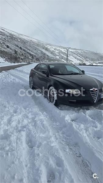 Usado Alfa Romeo GT Distinctive 150 CV (110 kW) 2004 Negro Coupe