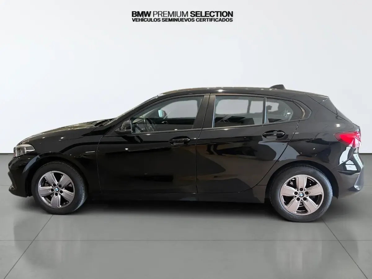 Usado BMW 116 Comfort Edition 116 CV (85 kW) 2022 Negro Utilitario