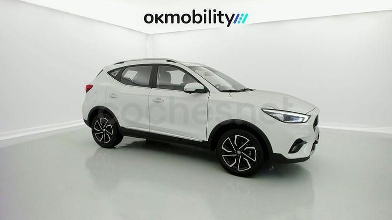 Usado MG ZS Luxury 111 CV (81 kW) 2024 Blanco SUV