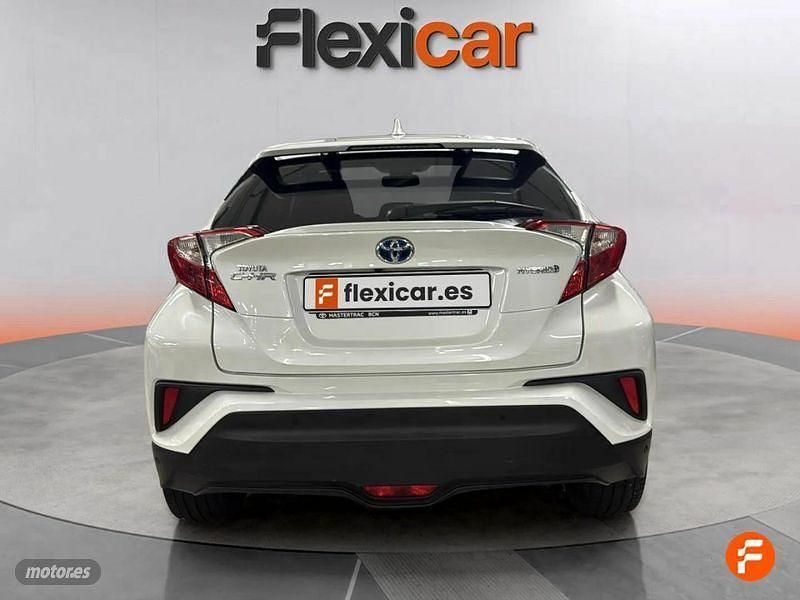 Usado Toyota C-HR Advance 122 CV (89 kW) 2017 Blanco SUV