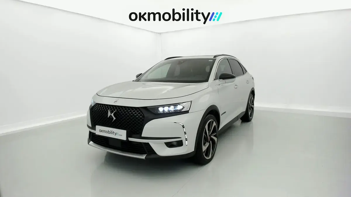 Usado DS Automobiles DS7 Crossback Performance Line Plus 300 CV (220 kW) 2022 Blanco nacarado SUV