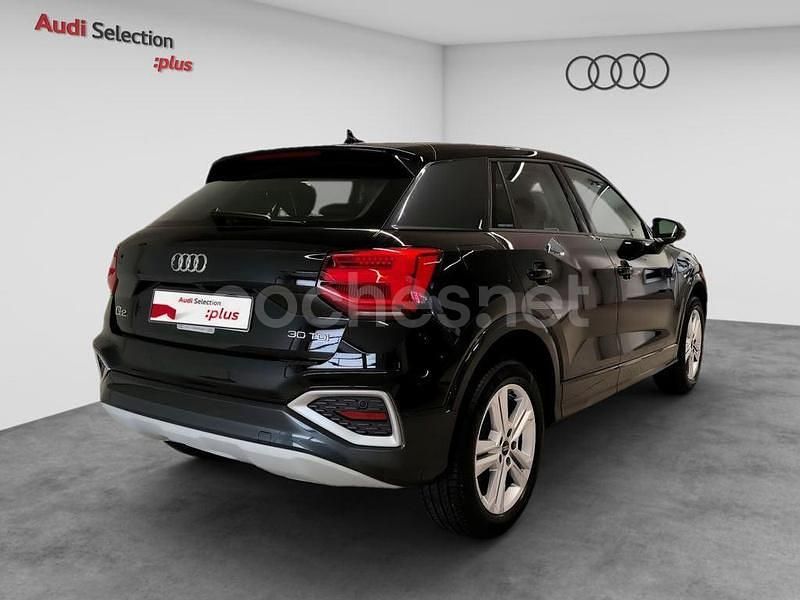 Usado Audi Q2 Advanced Plus 116 CV (85 kW) 2025 Negro SUV