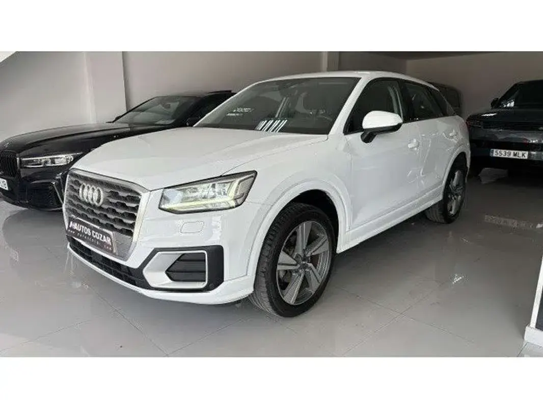 Usado Audi Q2 Ambiente 116 CV (85 kW) 2019 Blanco SUV