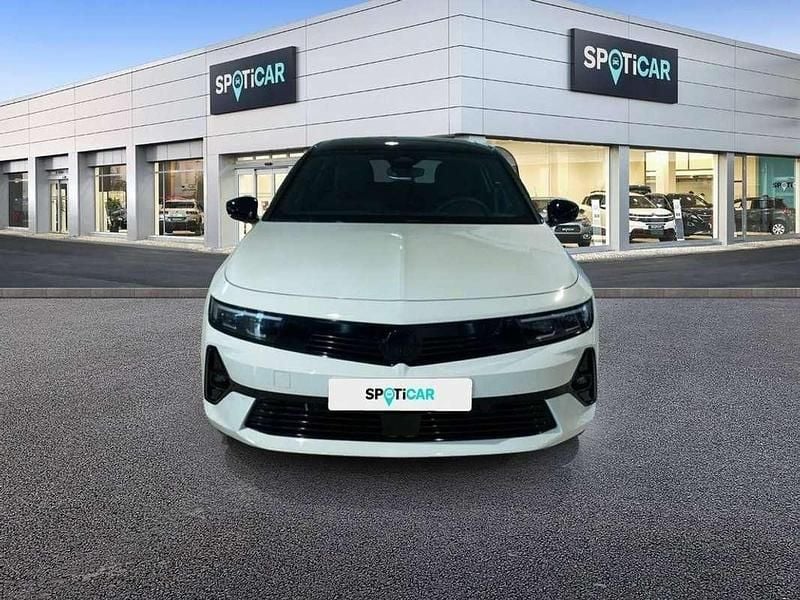 Usado Opel Astra 116 kW (158 CV) 2023 Blanco Berlina