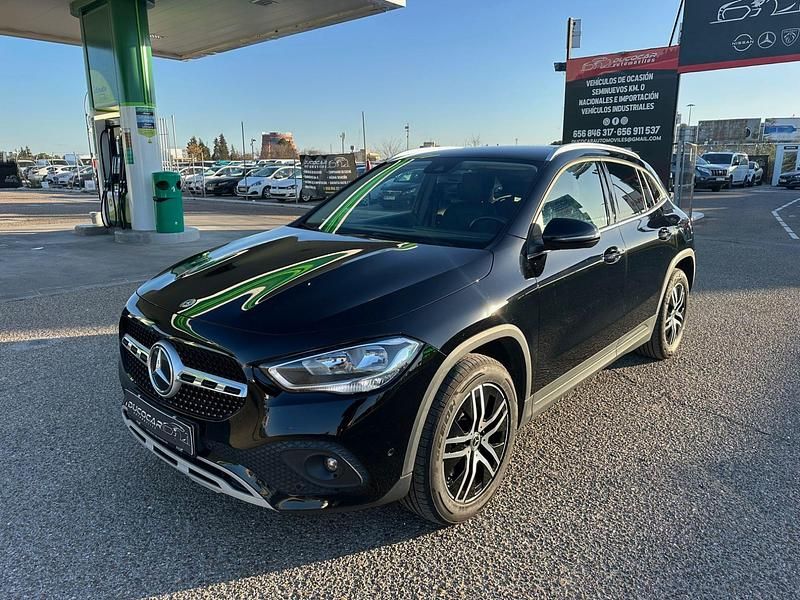 Usado Mercedes GLA220 190 CV (139 kW) 2021 Negro SUV