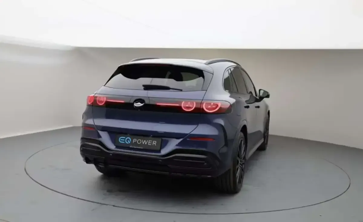Usado Mercedes GLC400d 359 kW (489 CV) 2026 Azul SUV