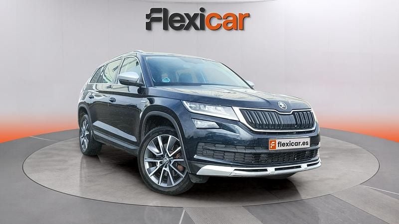 Usado Skoda Kodiaq LAURIN & KLEMENT 200 HP (147 kW) 2020 SUV