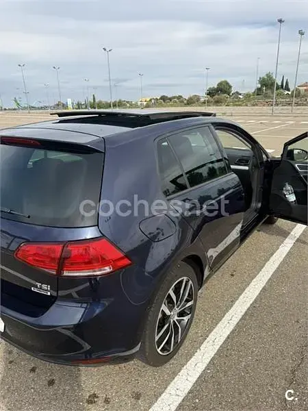 Usado VW Golf VII Edition 110 CV (80 kW) 2015 Azul Berlina