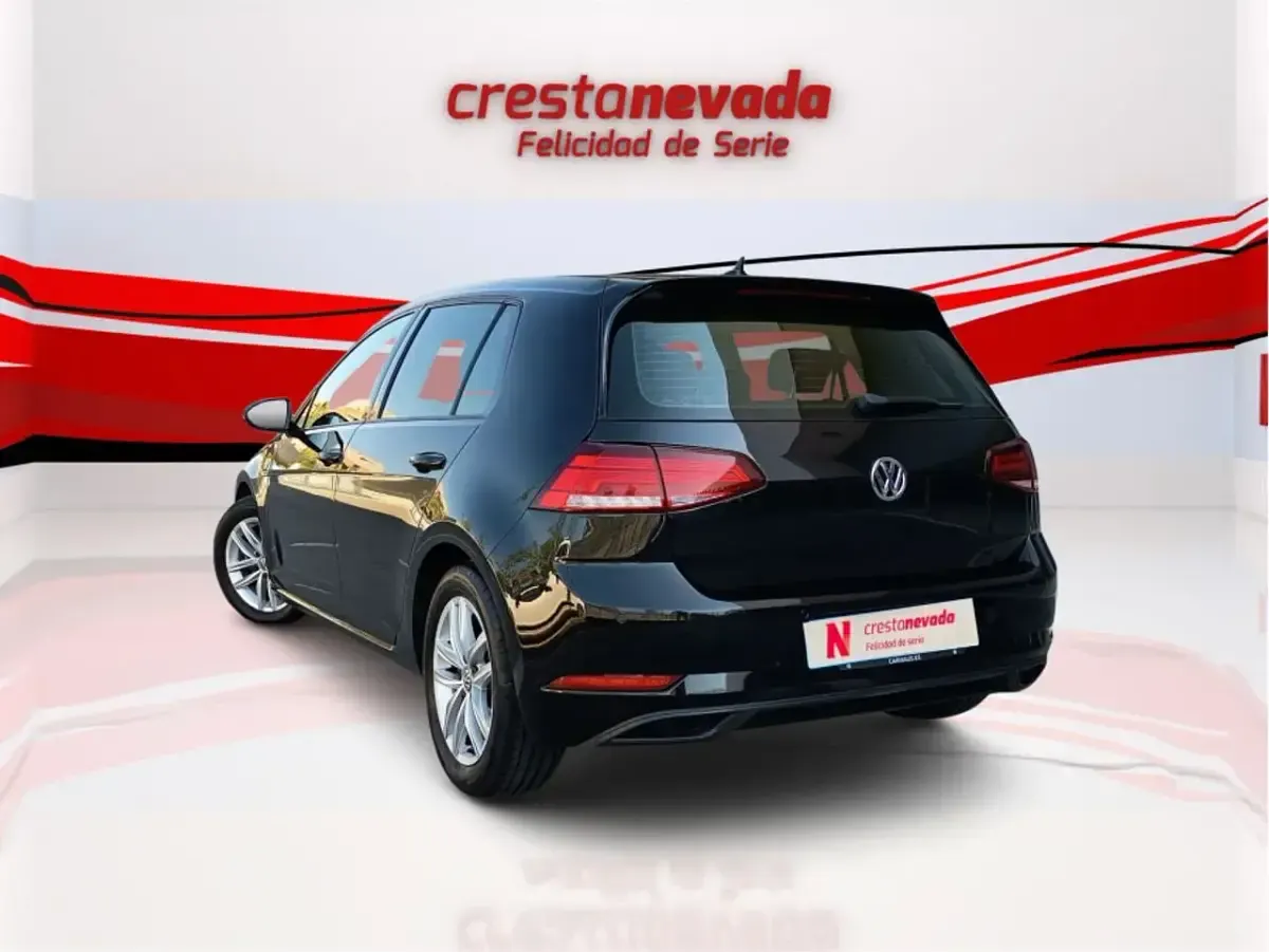 Usado VW Golf VIII Edition 130 CV (95 kW) 2020 Negro