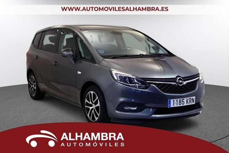 Usado Opel Zafira Selective 136 CV (100 kW) 2019 Monovolumen