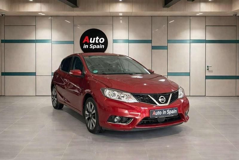 Usado Nissan Pulsar N-Connecta 116 CV (85 kW) 2016 Rojo Utilitario