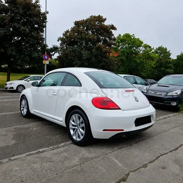 Usado VW Beetle Design 105 CV (77 kW) 2012 Blanco Utilitario