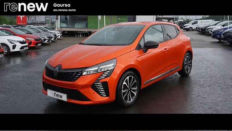 Usado Renault Clio V Techno 90 CV (66 kW) 2023 Naranja Berlina