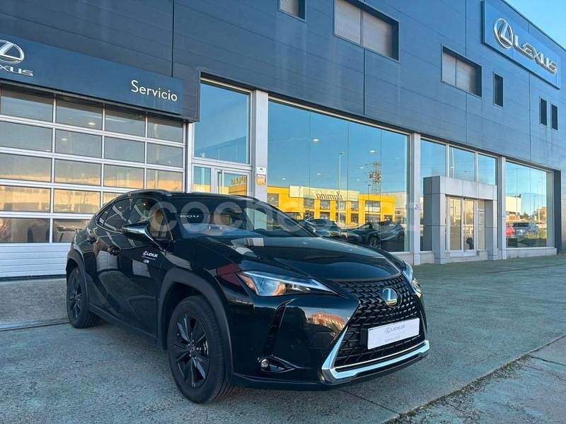 Negro Usado 2023 Lexus UX SUV | 34.900 € - Imagen 1/4